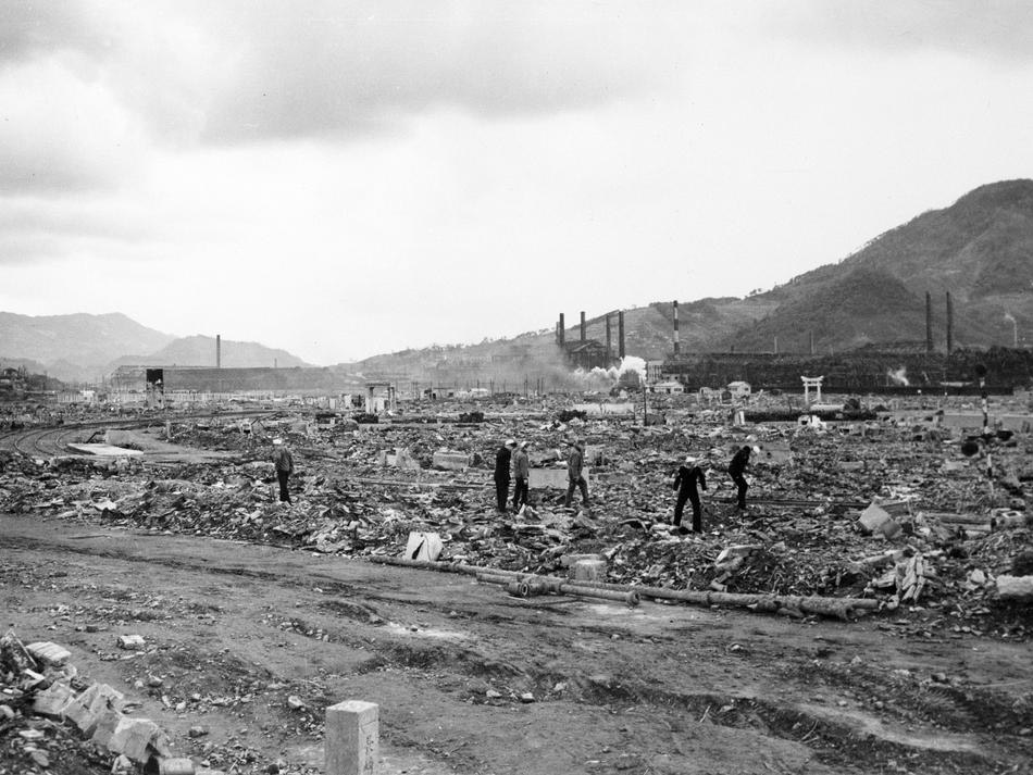 Нагасаки после ядерного взрыва. Япония после Хиросимы и Нагасаки.