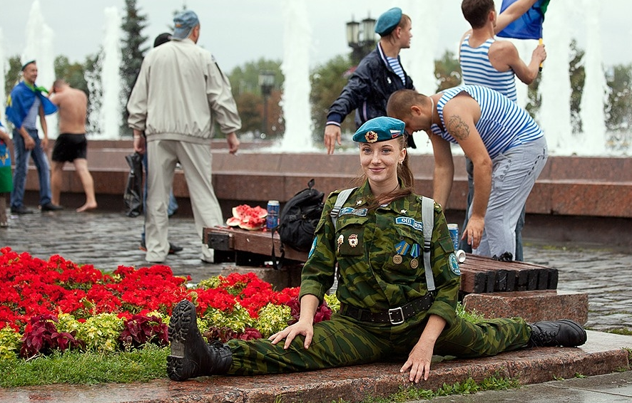 С днем ВДВ. День ВДВ фото. С днем десантника. С праздником десантники.