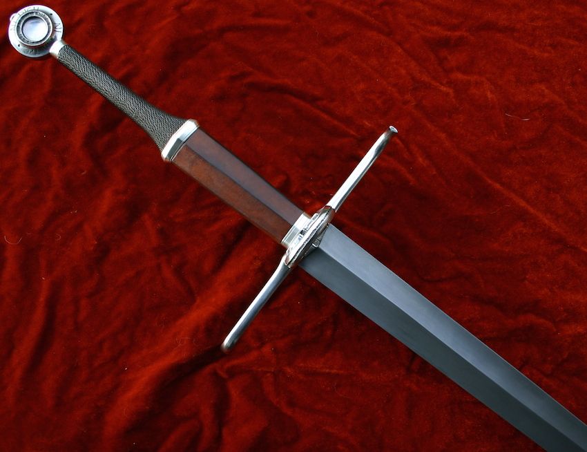 Малхус меч фото