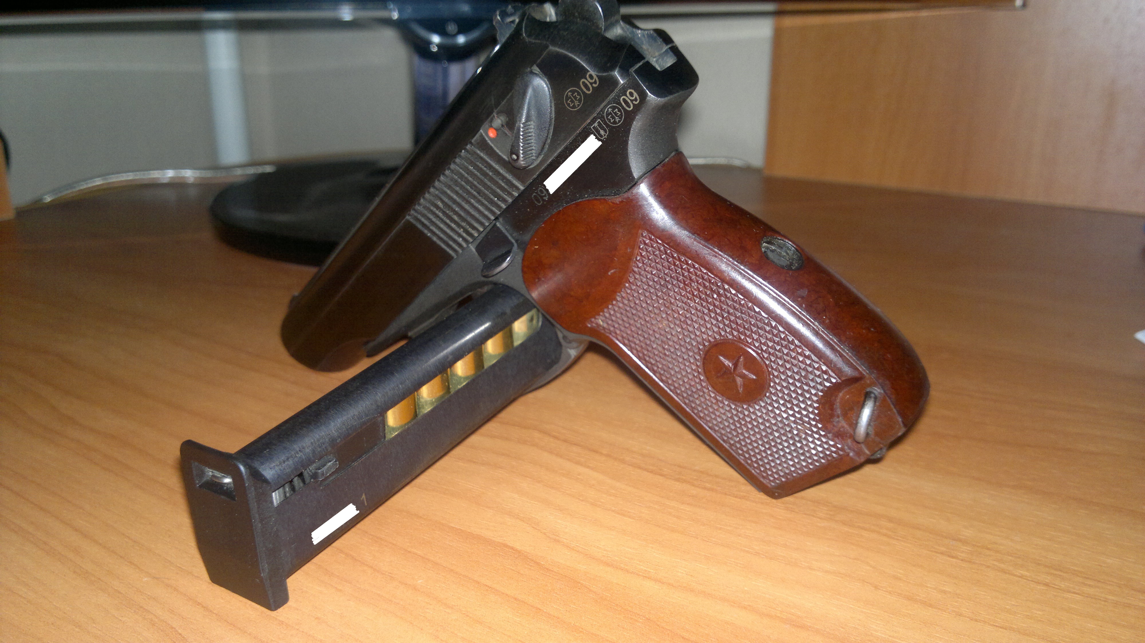 Внешний вид магазина пистолета МР80 13Т
