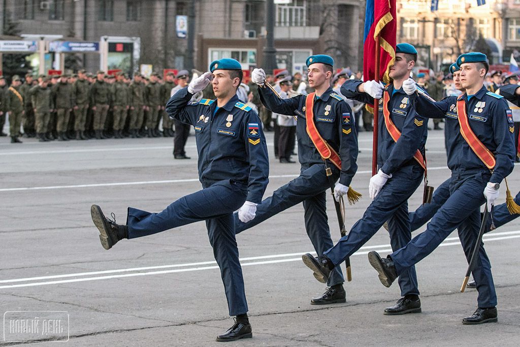 Парад победы видео. Парад Победы в Челябинске 2020. Парад Победы 2021 в Челябинске. Парад Победы в Челябинске - 19 год..