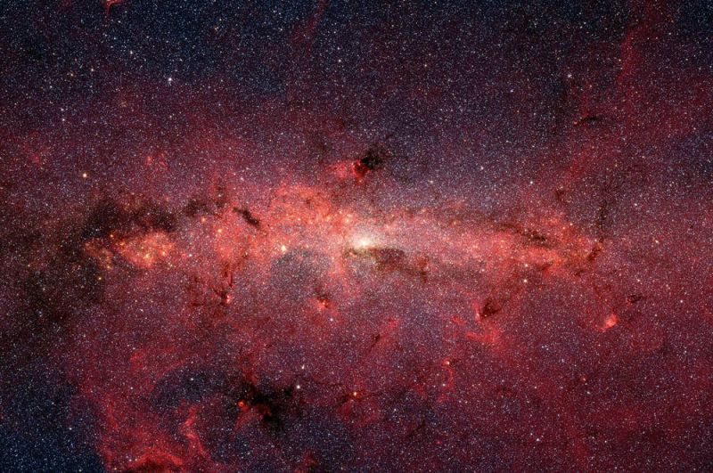 Центр Млечного Пути. Изображение получено с помощью телескопа Spitzer.