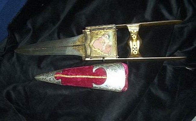 Холодное оружие из Катара (109 фото + текст)