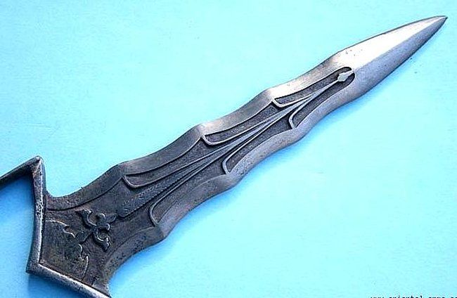 Холодное оружие из Катара (109 фото + текст)