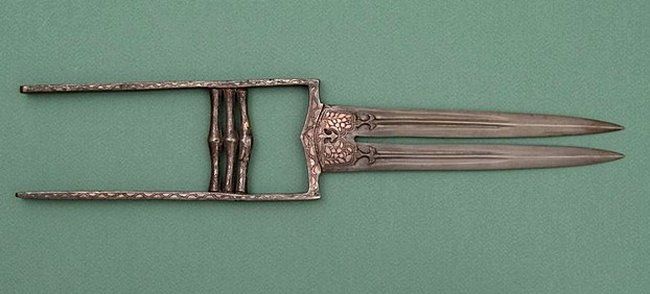 Холодное оружие из Катара (109 фото + текст)