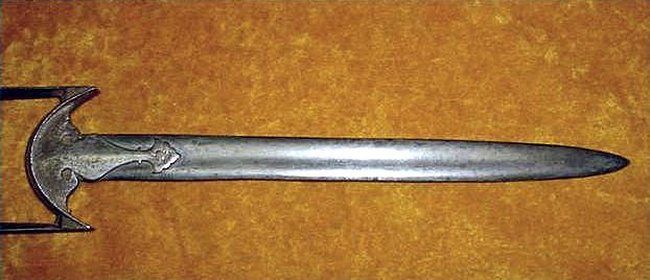 Холодное оружие из Катара (109 фото + текст)