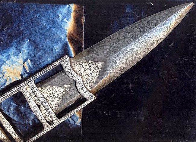 Холодное оружие из Катара (109 фото + текст)