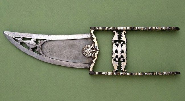Холодное оружие из Катара (109 фото + текст)