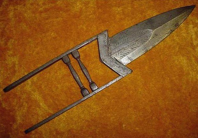 Холодное оружие из Катара (109 фото + текст)