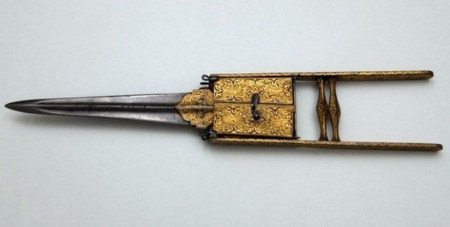 Холодное оружие из Катара (109 фото + текст)