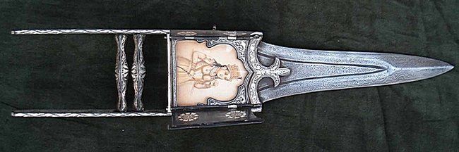 Холодное оружие из Катара (109 фото + текст)