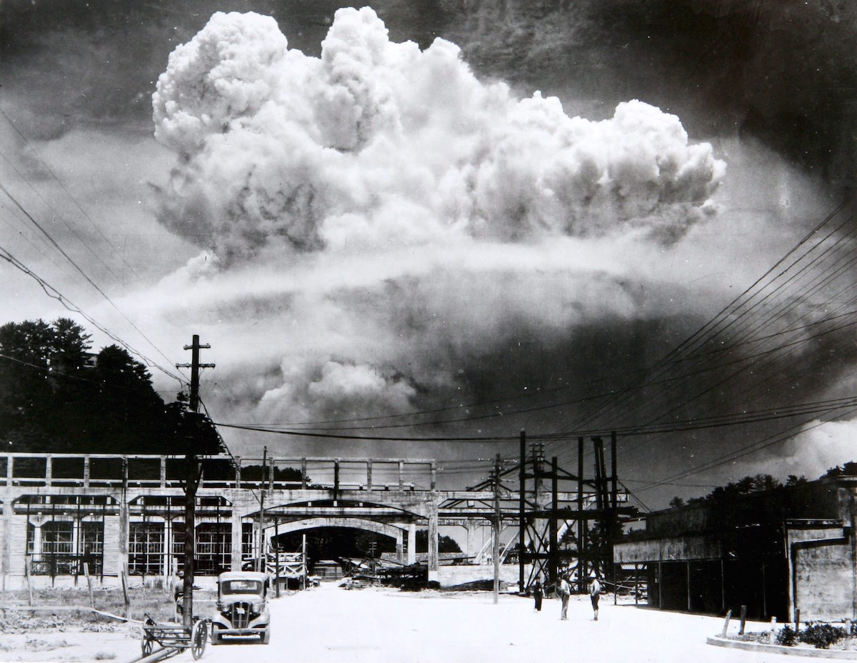 Atomic cloud over Nagasaki Atomic cloud over Nagasaki