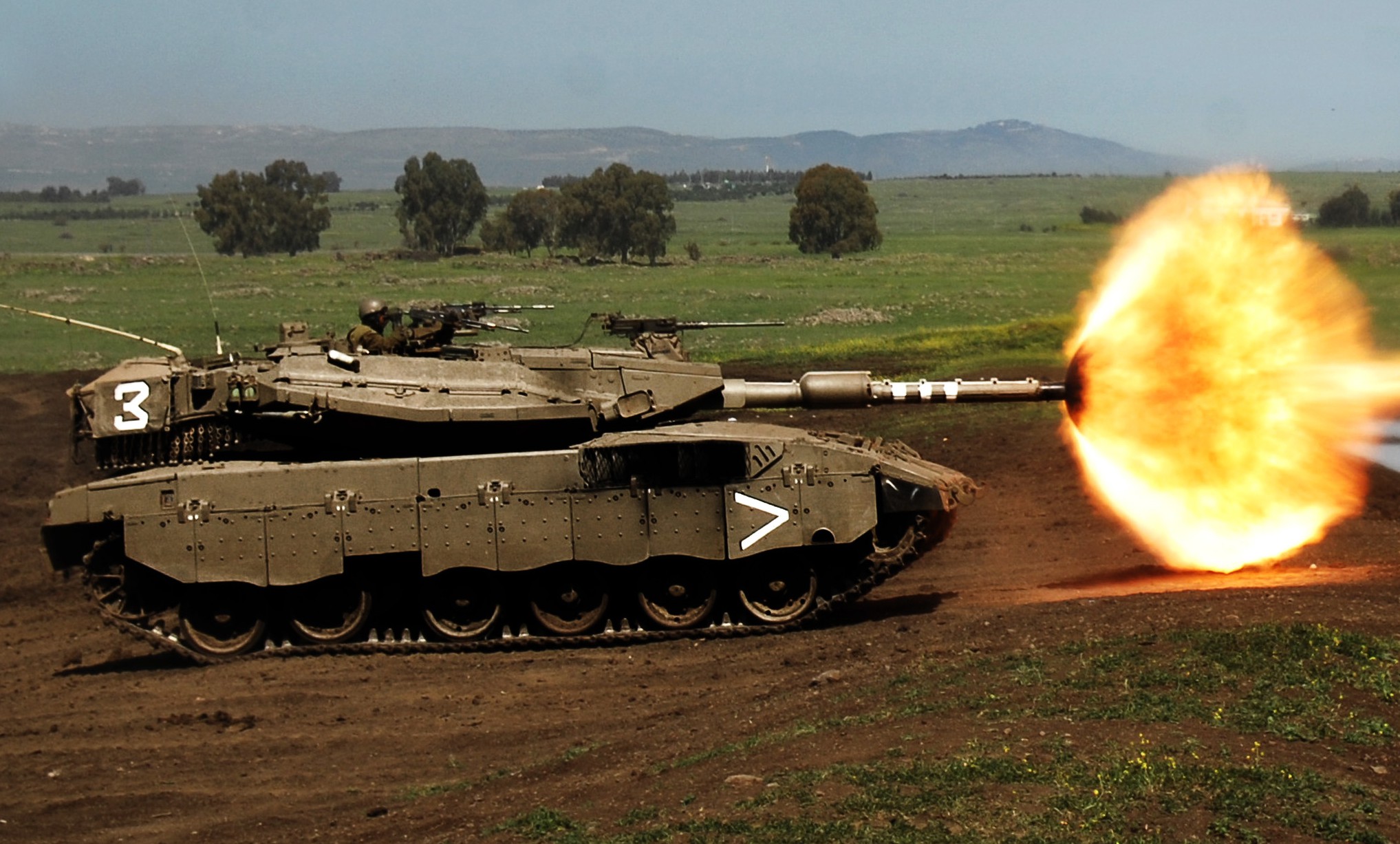 Самый сильный танк в мире танков. Танк Меркава 3. Leopard 2a7 130mm. Израильский танк Merkava. Самый сильный танк.