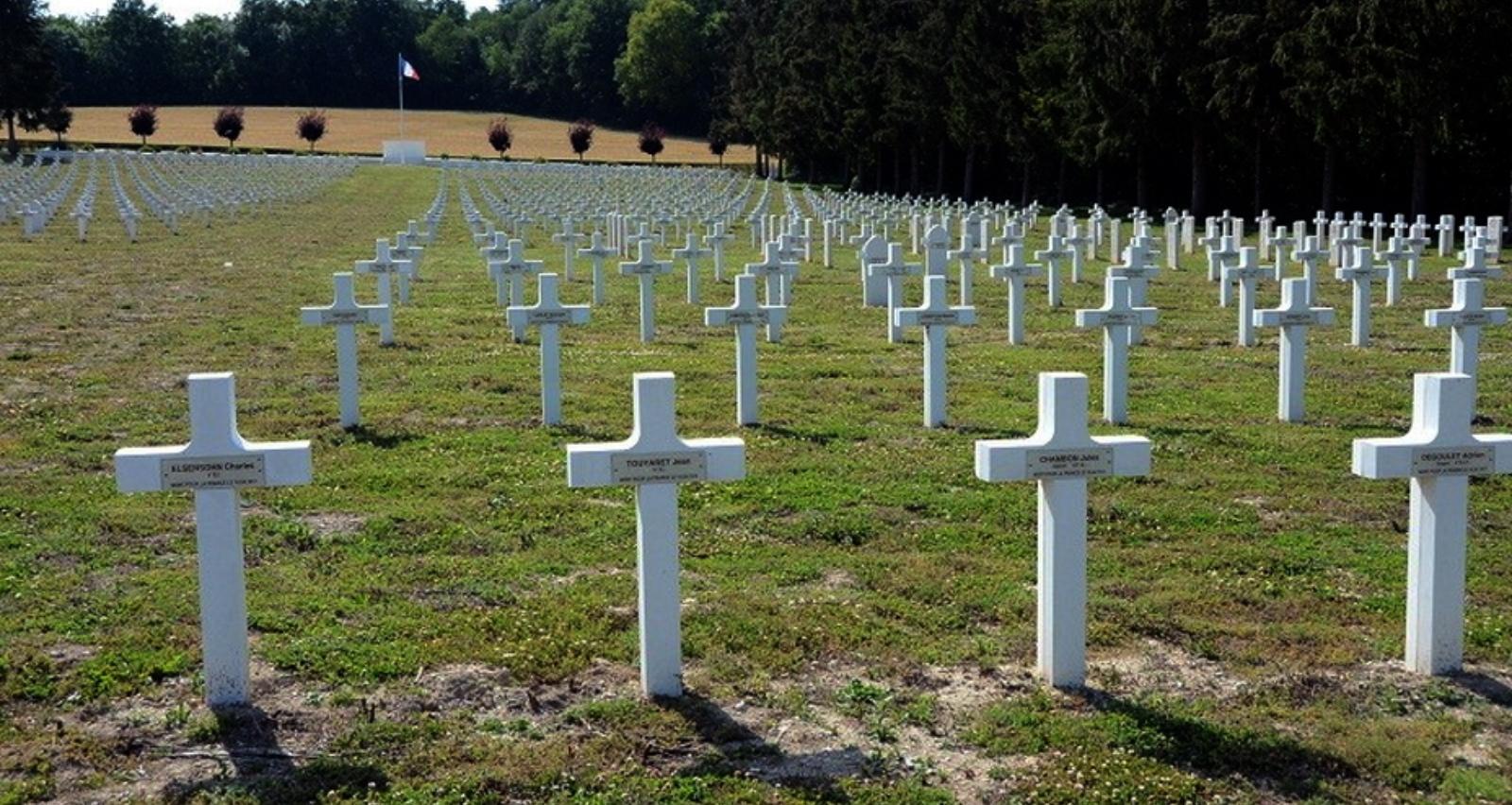 Мемориальное кладбище французских солдат.