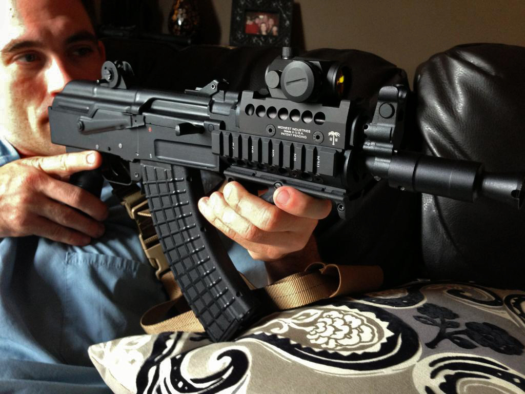 Kalashnikov assault rifle clones