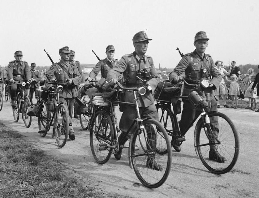 Велосипеды Truppenfahrrad были на вооружении немецкой армии Фото: EAST NEWS