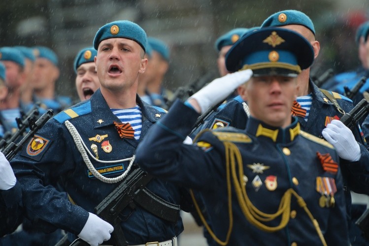 Фото парадной формы вдв. Офицер ВДВ В парадной форме. Парадка офицеров ВДВ.