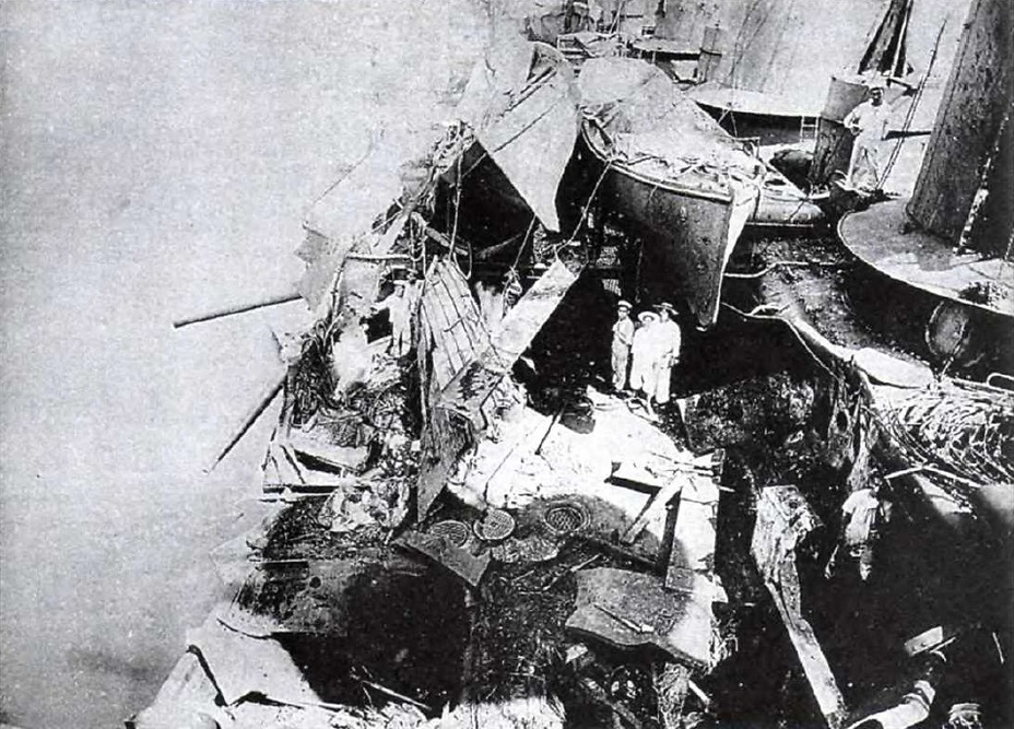 ​Разрушения на крейсере «Ивате» Источник – alternathistory.org.ua - Бой в Корейском проливе 