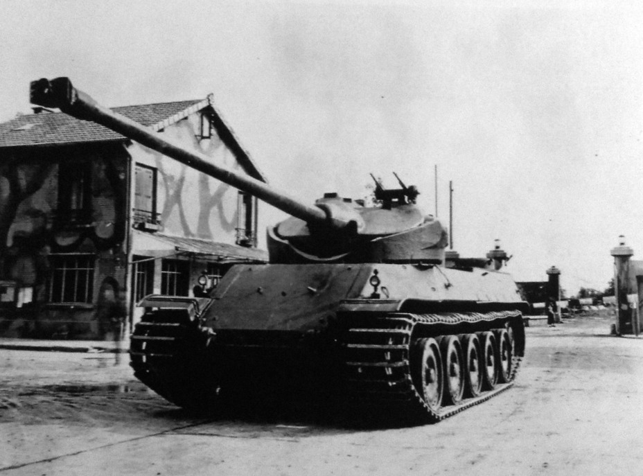 ​AMX M4 с качающейся башней FAMH. Впервые шведы о нем узнали в начале 1951 года - Шведский барабанщик 