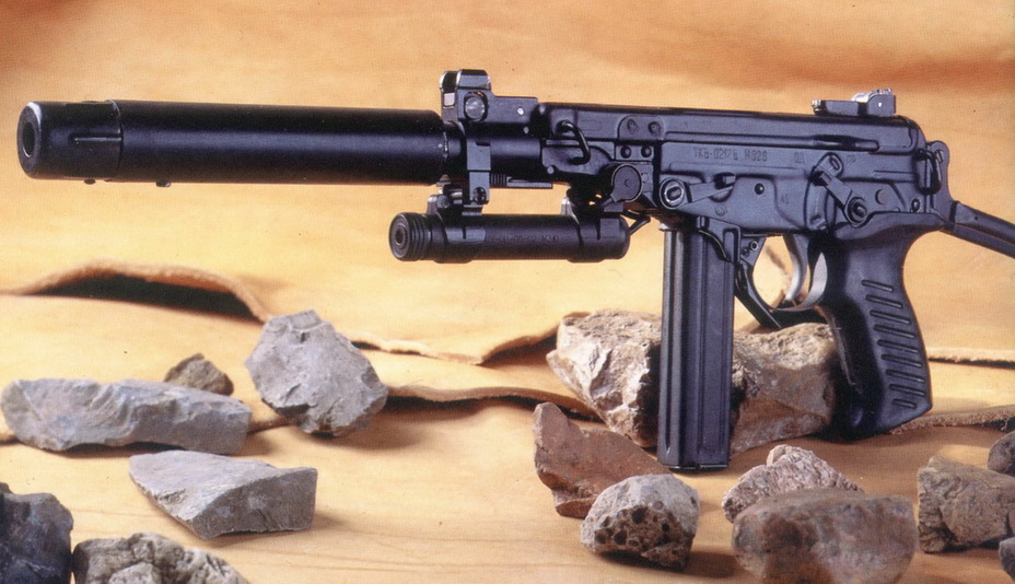 ​Пистолет-пулемёт ТКБ-0217Б с глушителем и ЛЦУ Журнал «Оружейный двор», 1998-09 - Оружейная «роща» 