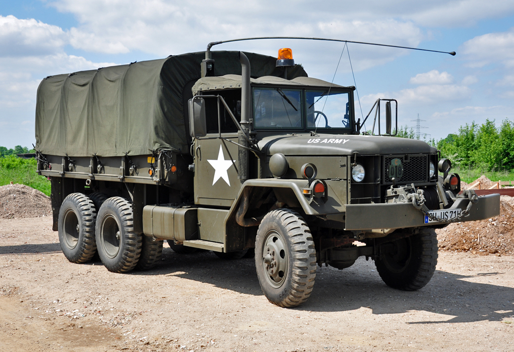 Тягач м. M35 военный грузовик. Грузовик GMC m35. Американский грузовик m35. Военный грузовик REO m35.