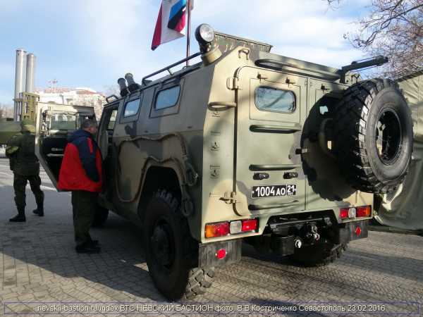 Армейский автомобиль водник