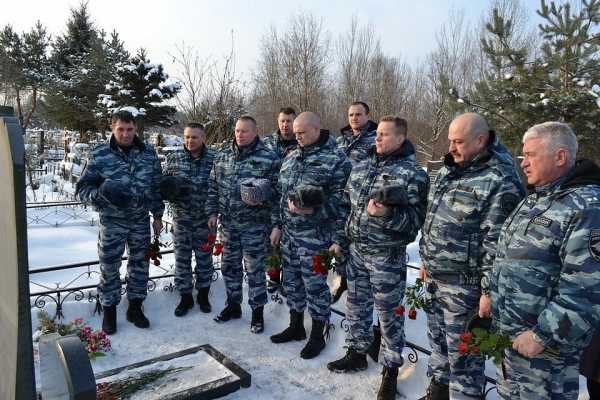 Фото омона в масках