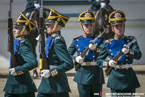 Кремлевские войска президентский полк