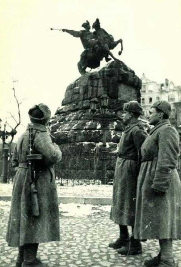 Даешь киев 1943 фото